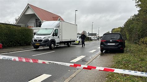 Kvinde Fundet D D I Sit Hjem Politiet Har Anholdt En Mand Tv Midtvest