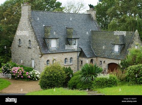 Typical Breton Stone House Carantec Bretagne France Stock Photo Alamy