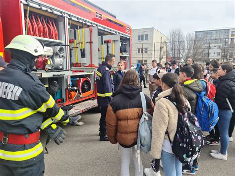 Exercițiu de evacuare în caz de cutremur Danubius