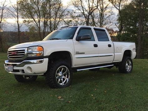 Loaded 2005 Gmc Sierra 2500 Slt Lifted Lifted Trucks For Sale