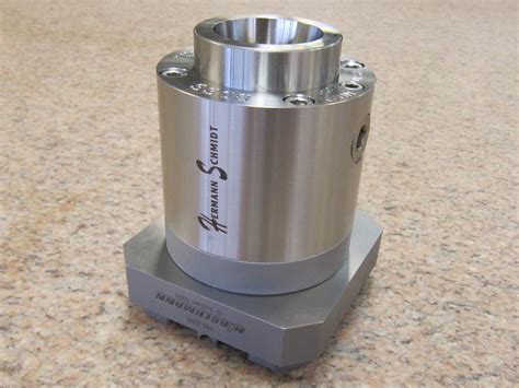 5C Collet Chuck on Hirschmann 8.88 Pallet - Hermann Schmidt Precision ...