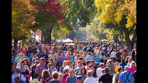 Warrens Cranberry Festival - Discover Wisconsin