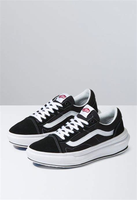 T Nis Vans Old Skool Overt Comfycush Black White Em Vans Vintage