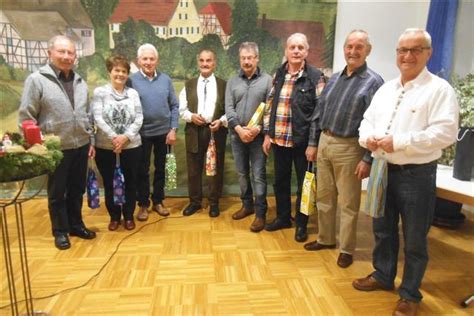 Schwäbischer Albverein Talheim ehrt Mitglieder