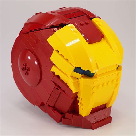 Miniature LEGO Iron Man Helmet - FBTB