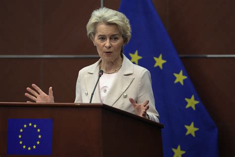 Ein Wolf T Tete Das Pony Der Eu Chefin Nun Fordert Ursula Von Der