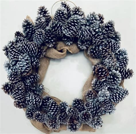 26 Inch Holiday Wreath - Etsy