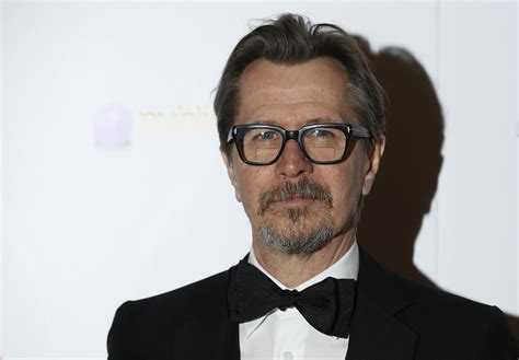 Gary Oldman Asa Butterfield Begin Production On Sc Fi Film The Space