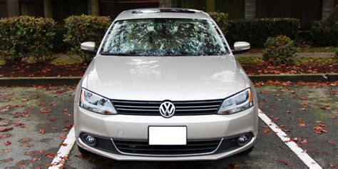 2014 Volkswagen Jetta 2.0L TDI Comfortline Review | The Automotive Review