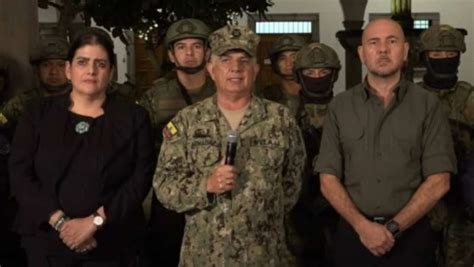 Comandante De Las FFAA De Ecuador Advierte De Que Los Grupos Armados