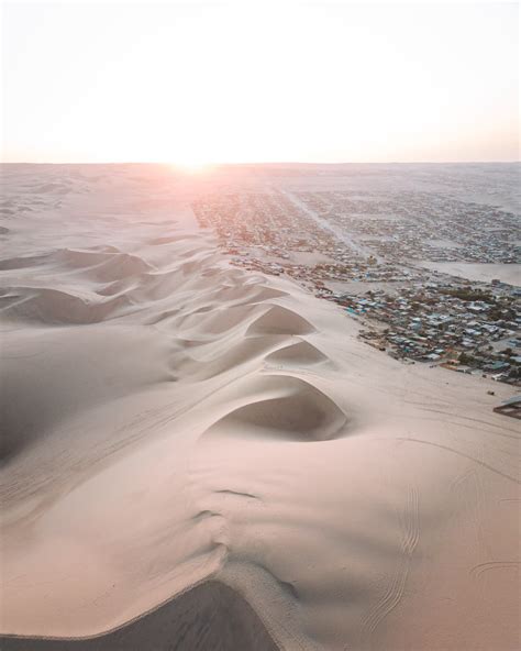 How To Visit Huacachina Desert Oasis Peru Hungariandreamers