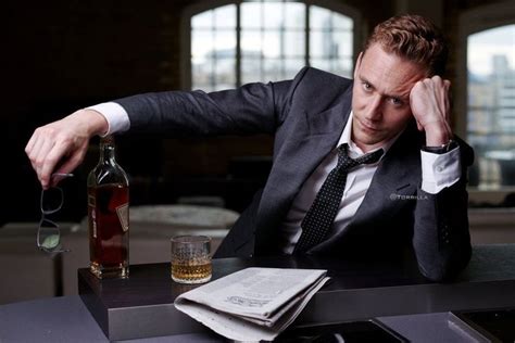 Pin By Piper Miller On Tom Hiddleston Tom Hiddleston Tom Hiddleston