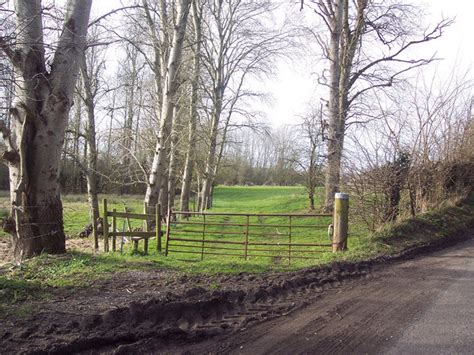 Footpath To Choulston Farm Maigheach Gheal Geograph Britain And