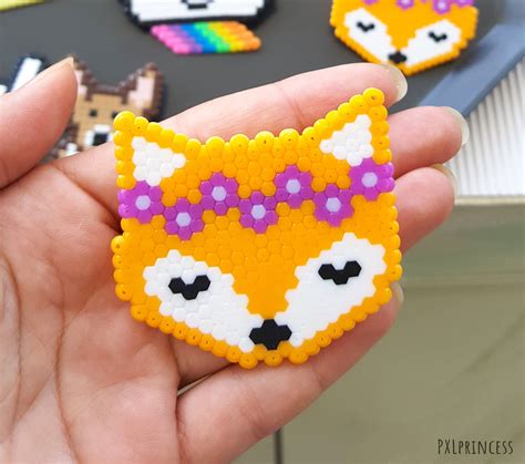 Fox Pin Pixel Art Kawaii Brooch Perler Hama Beads 8 Bit Cute Pin Wreath