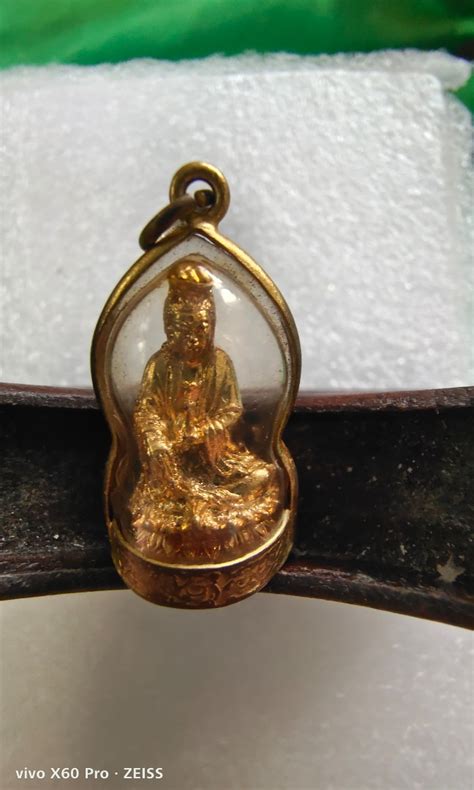 Amulet Guan Yin Hobbies Toys Memorabilia Collectibles Religious