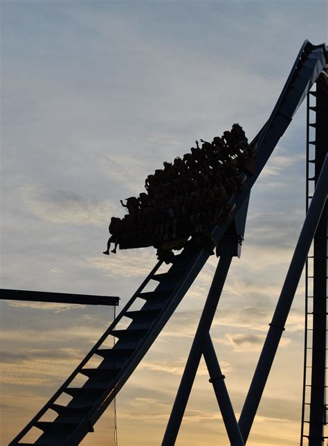 Night Riders France S Griffon Roller Coaster In Busch Gard Flickr