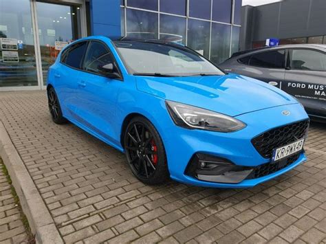 Archiwalne Ford Focus St Edition Krak W