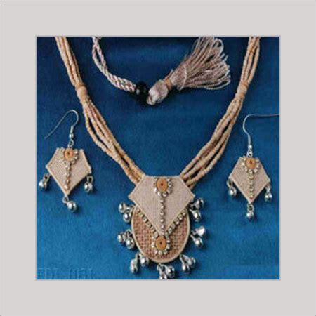 Jute Necklace Set At Best Price In Bengaluru Karnataka Handikrafts