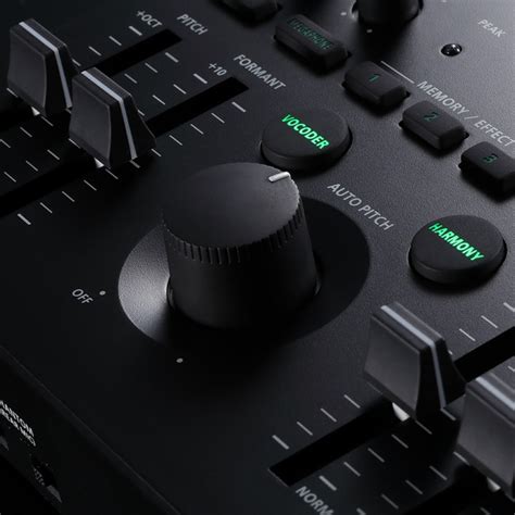 Roland VT-4 - вокальный процессор | Купить в магазине Аудиомания
