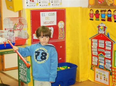 Aprender En Mi Aula Es Divertido Hacemos Mag A Malabares Y Cantamos