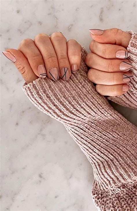 50 Trending Autumn Nail Colours And Designs Nude Nails With Black Details