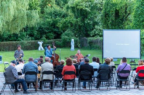 Galerija Grada Krapine Ugostila Vizualnog Umjetnika I Jazz Glazbenika