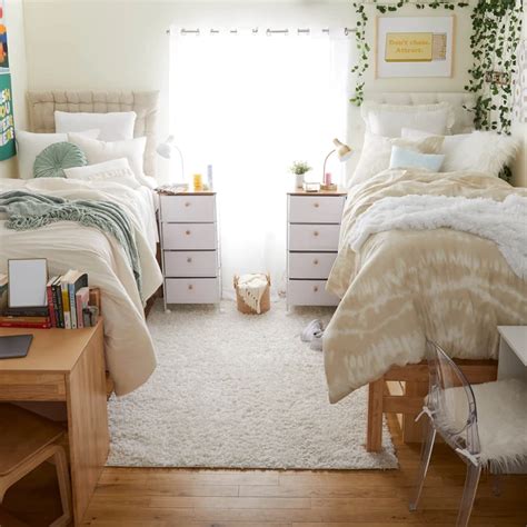 50 Simple Dorm Room Ideas To Transform Your Space Into The Cutest Room