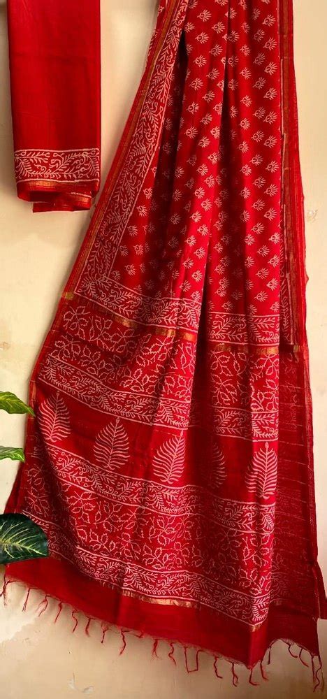 Party Wear Printed Ajrakh Print Maheshwari Silk Saree 6 M With Blouse