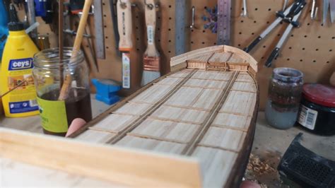 El Jackdaw De Assassin S Creed Iv Construyendo Barcos De Madera En