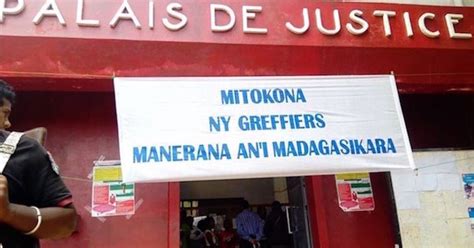 Les greffiers entrent en grÃve illimitÃ Madagascar Tribune