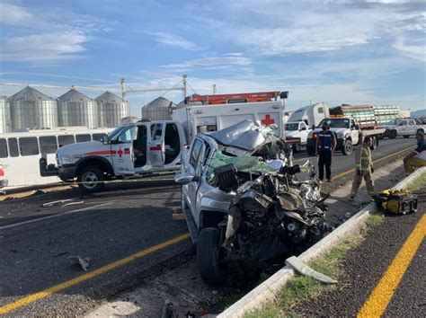 Aparatoso Accidente En La Carretera A Cuauhtémoc 1 Mujer Muerta Omnia