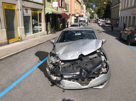 Verkehrsunfall In Glarus Glarus Ch