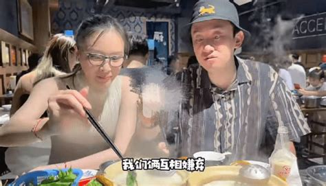 吴敏霞拍孕期美照，二胎孕肚越来越大，张效诚亲自掌镜宠妻十足凤凰网