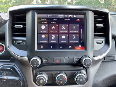 2019 2023 RAM Truck UBD Radio Uconnect 5 With 8 4 Inch Display