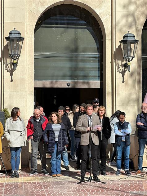 Luto incendio Valencia Xàtiva convoca un minuto de silencio por las