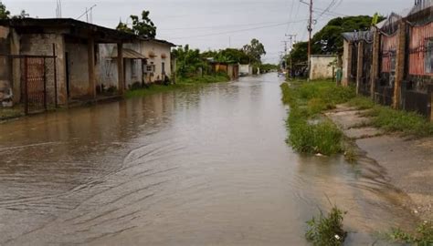 Lluvias Dejan Inundaciones En Sectores Del Municipio Valmore Rodríguez