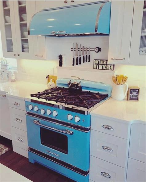 Smart And Retro Style Kitchen Ideas For That Different Look Blurmark