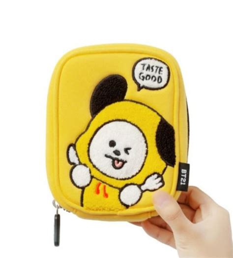 Bt Chimmy Bite Boucle Cable Pouch Women S Fashion Bags Wallets