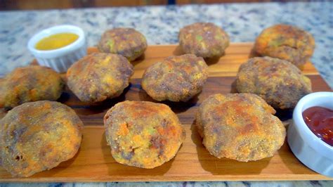 BOLINHO DE CARNE DE BOTECO IGUAL NÃO TEM GOSTOSO E MATA SUA FOME