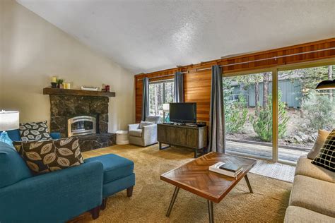River View Sunriver Rentals | Arrived Now Vacation Rentals