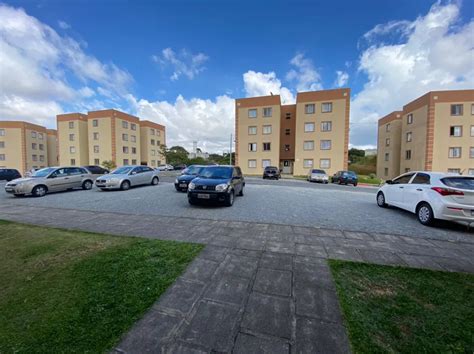 Apartamento Na Rua David Bodziak Barreirinha Em Curitiba Por R