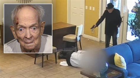 Warning Graphic Video Las Vegas Police Release Footage Of 93 Year Old