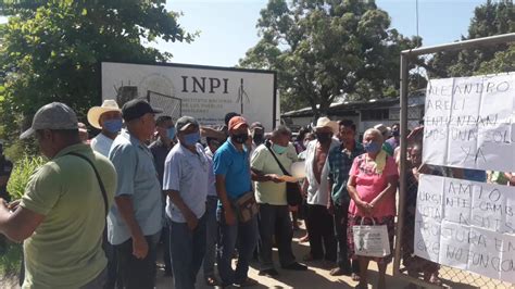 Campesinos Toman Instalaciones Del Inpi En Ometepec El Faro De La