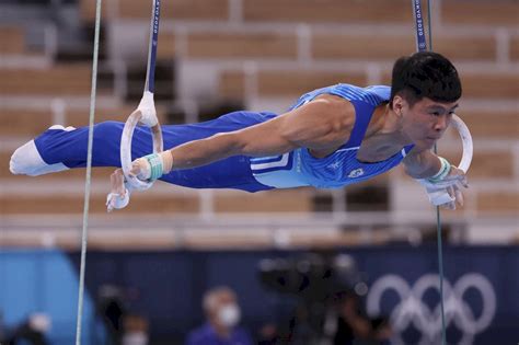 東京奧運體操男子全能決賽28日登場，「世界貓王」唐嘉鴻表現亮眼，最終以全能84798分、排名第7，寫下台灣在奧運體操男子全能項目的最佳成績