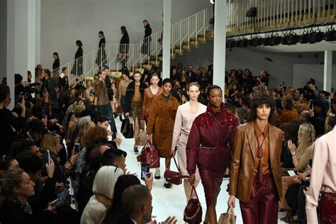 Passerelle E Sfilate La Storia Della Milano Fashion Week Dal Ad Oggi