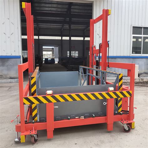 China Electric Portable Truck Ramp Container Lift Platform Movable