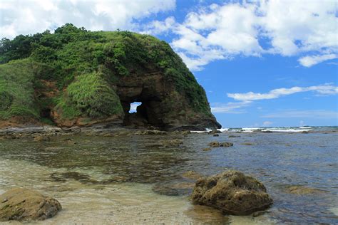 Bantay Abot Cave Bantay Abot Cave Pagudpud Ilocos Norte Flickr