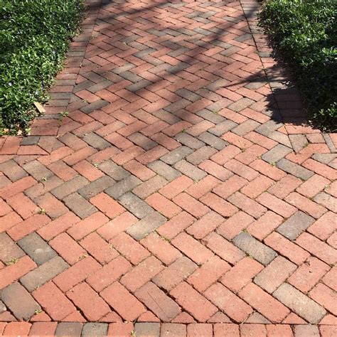 Rumbled Fullrange 2 1⁄4 Tumbled Clay Pavers Pine Hall Brick