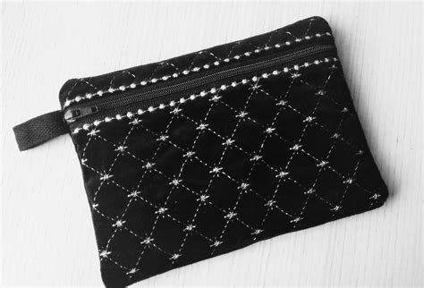 Luxury Lined Quilted Envelope ITH Pocket Bag Zip Bag Zipper Pouch In