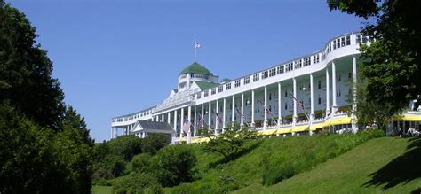 4 Best Historic Hotels In Mackinac Island, Michigan - Updated 2024 ...